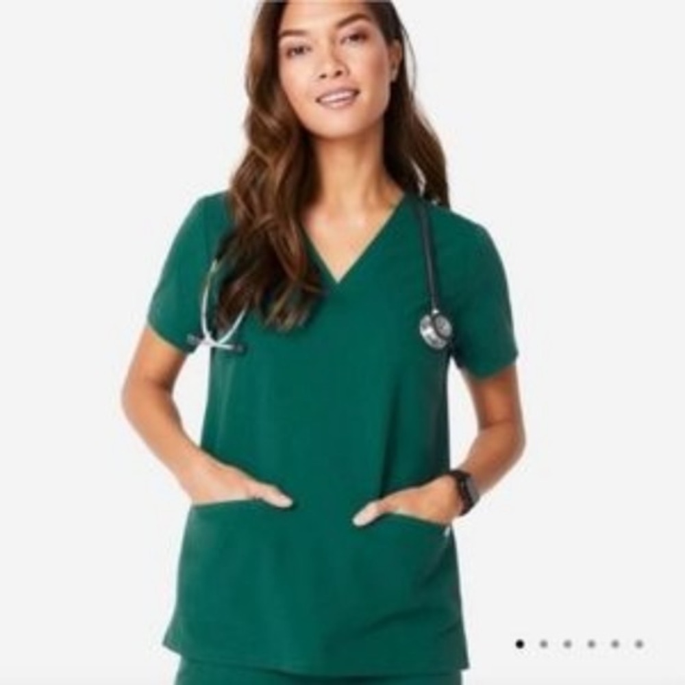 FIGS Hunter Green Casma - Medium